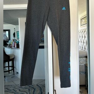EUC-Adidas leggings~size M